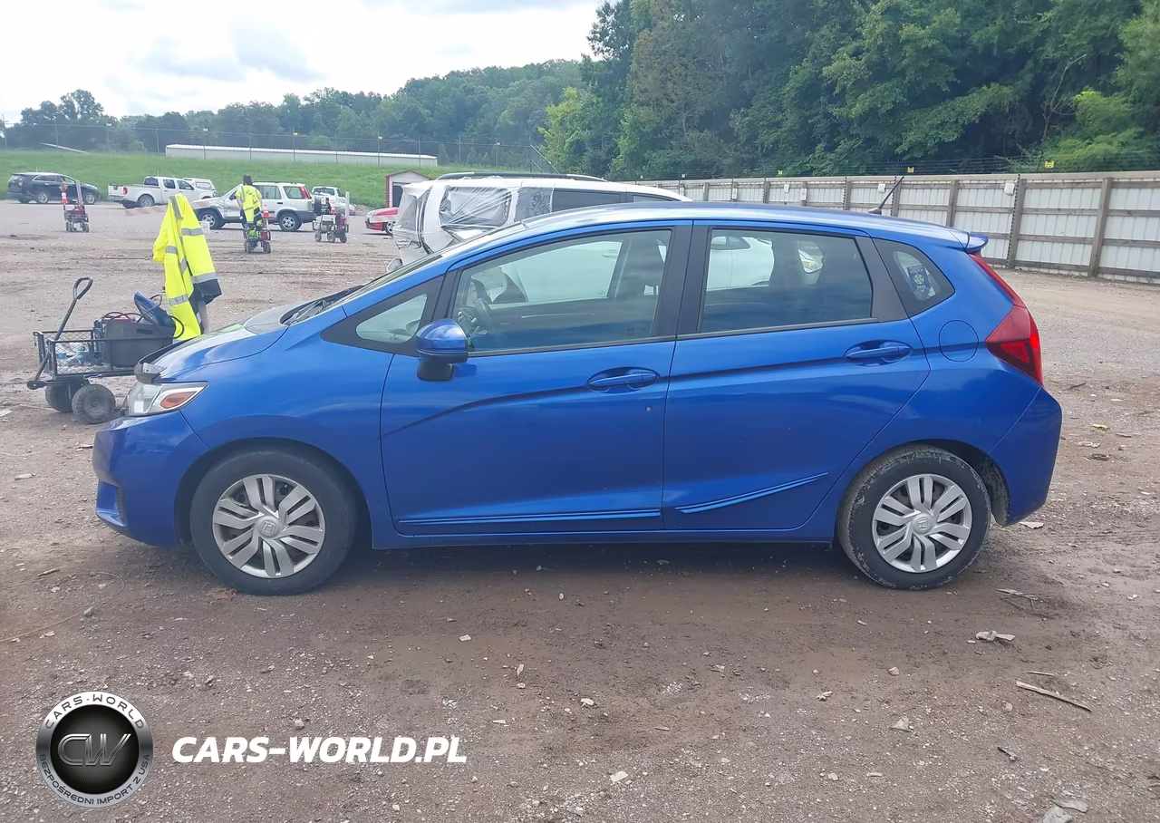 2015 Honda Fit Lx VIN:3HGGK5H59FM777970 - 14