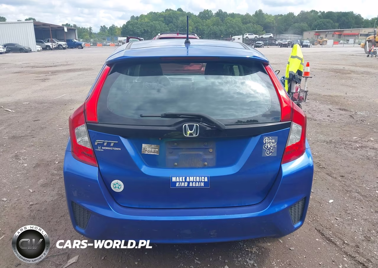 2015 Honda Fit Lx VIN:3HGGK5H59FM777970 - 16
