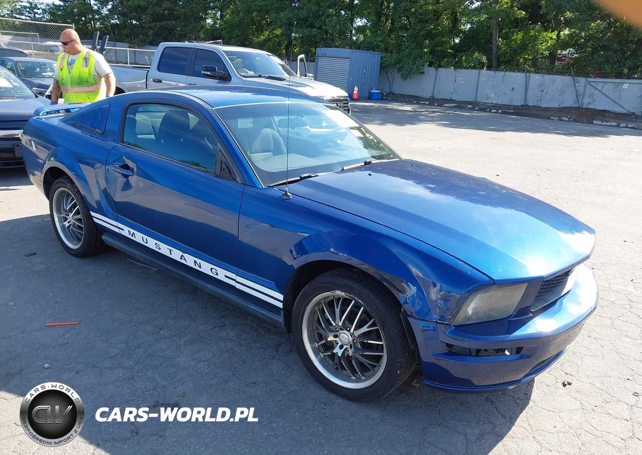 2006 Ford Mustang V6