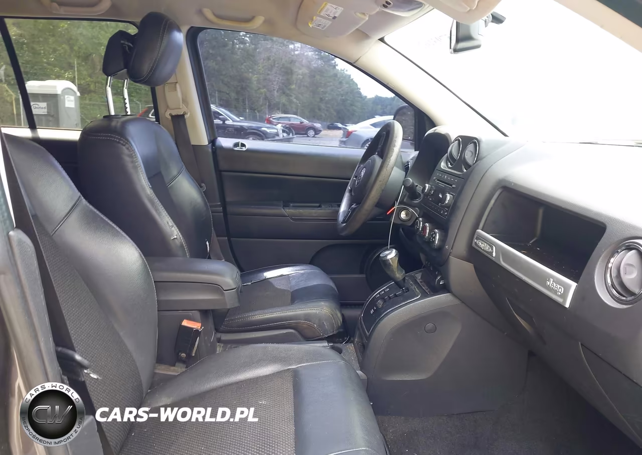 2015 Jeep Compass Altitude Edition VIN:1C4NJCBA8FD171655 - 5