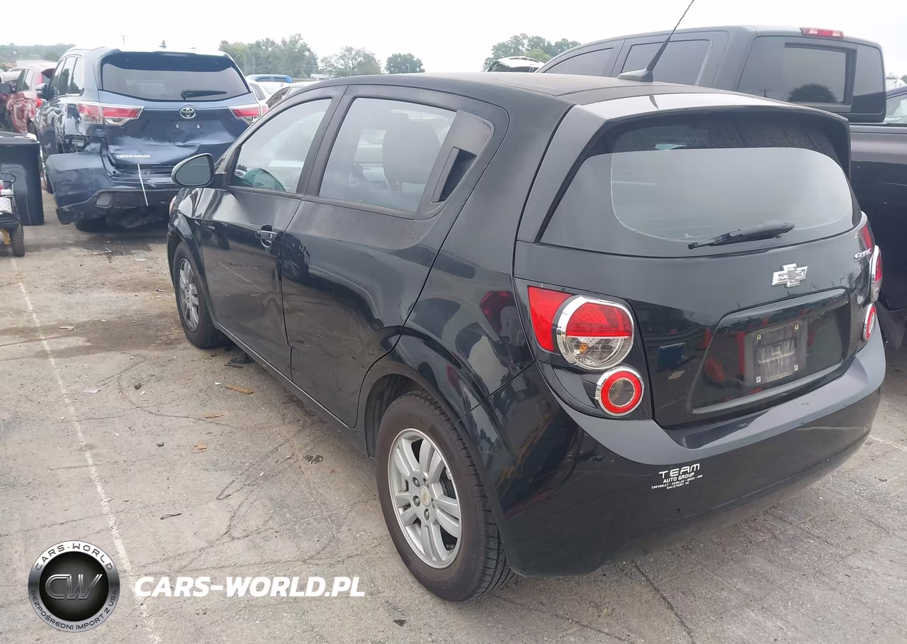 2012 Chevrolet Sonic 1Ls VIN:1G1JB6SH2C4129495 - 3