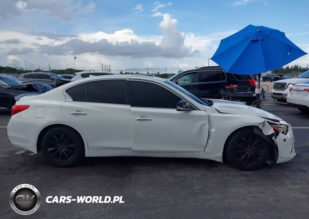 2014 Infiniti Q50 Premium VIN:JN1BV7ARXEM695980 - 13