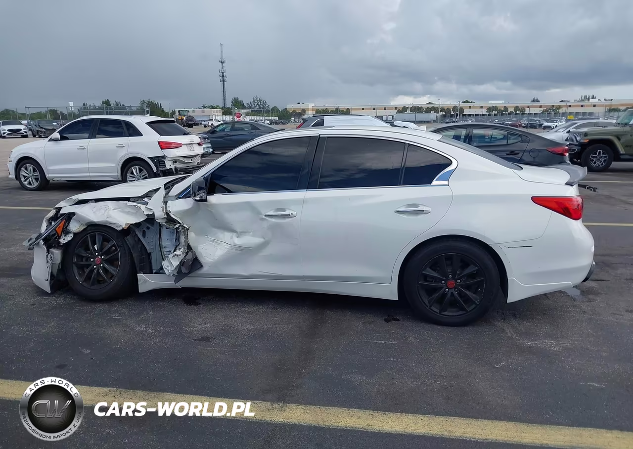2014 Infiniti Q50 Premium VIN:JN1BV7ARXEM695980 - 14