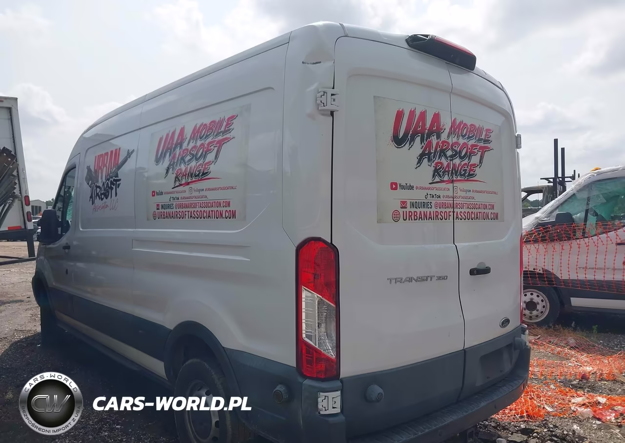 2018 Ford Transit-350 VIN:1FTBW2CM1JKA88208 - 3