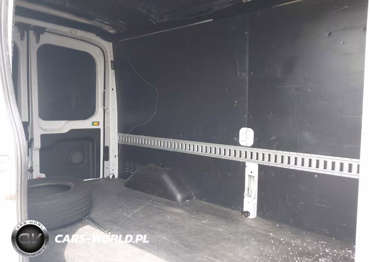 2018 Ford Transit-350 VIN:1FTBW2CM1JKA88208 - 7