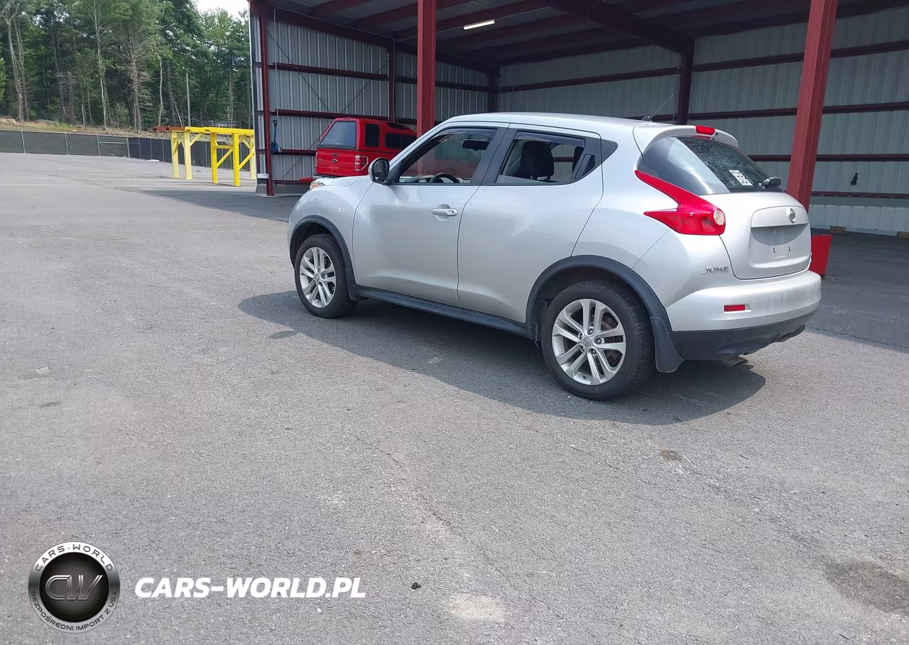 2014 Nissan Juke S VIN:JN8AF5MV5ET480763 - 3