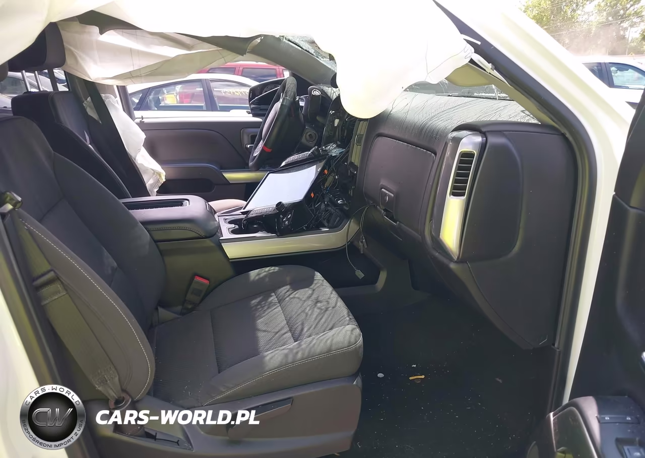 2018 Chevrolet Silverado 1500 1Lt VIN:1GCVKREC5JZ332682 - 5