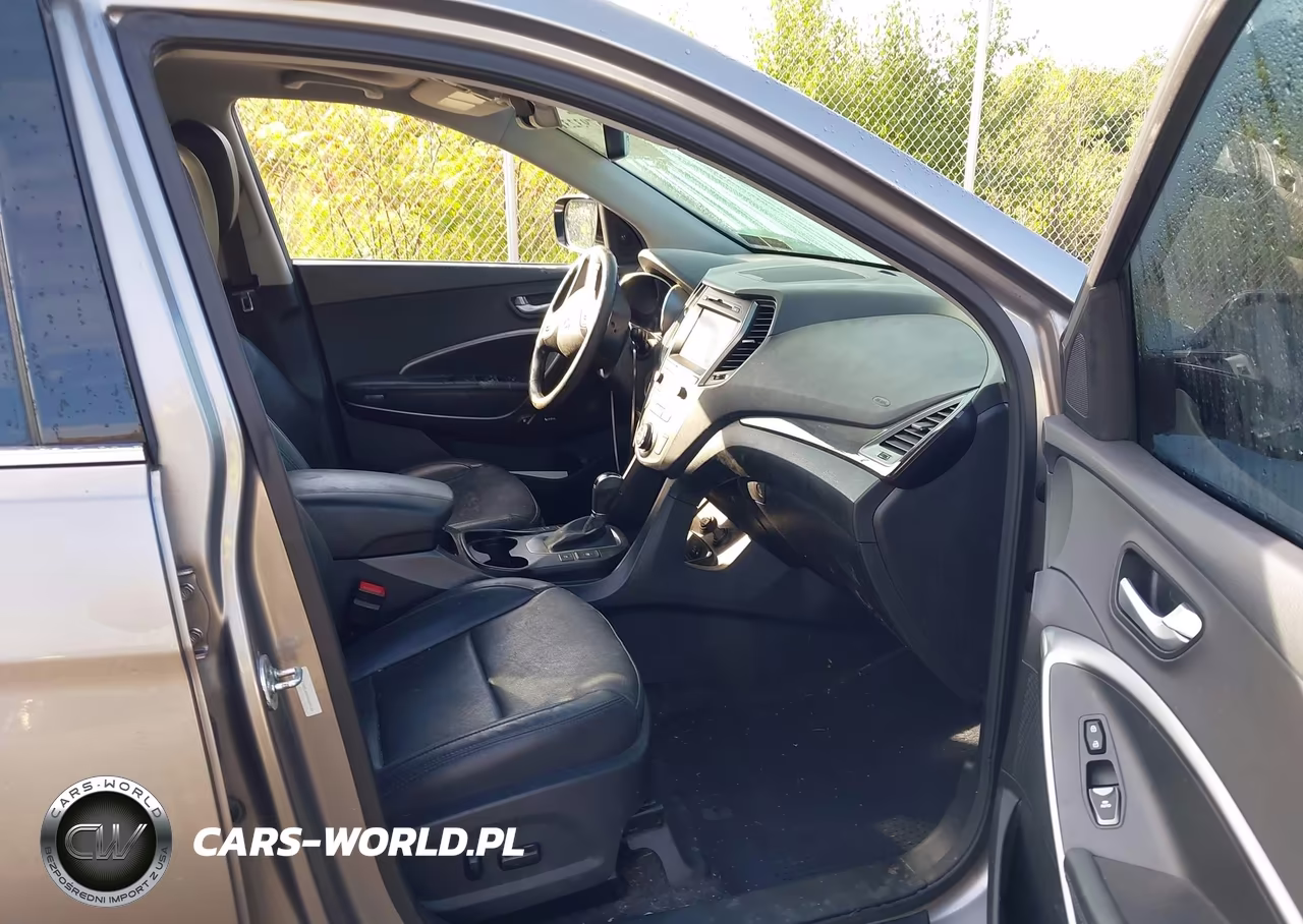 2017 Hyundai Santa Fe Sport 2.0T Ultimate VIN:5XYZWDLA4HG424126 - 5