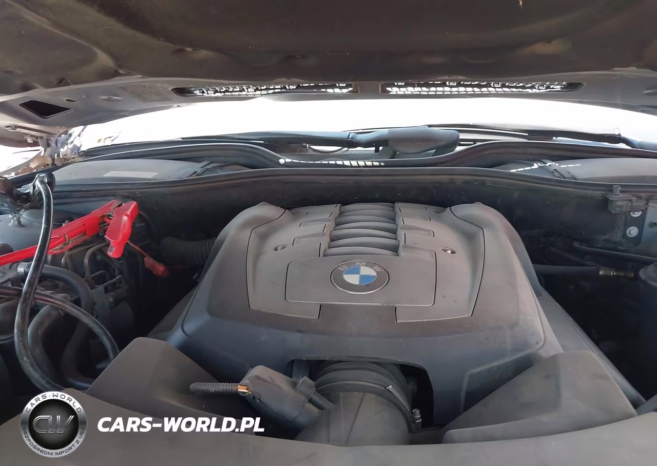 2006 BMW 750Li VIN:WBAHN83546DT38980 - 10