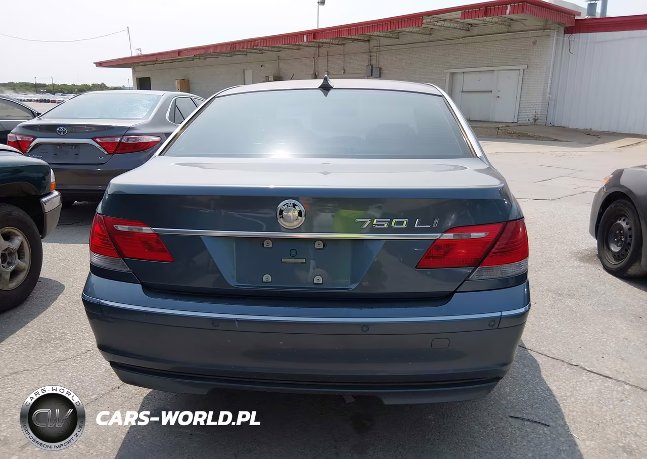 2006 BMW 750Li VIN:WBAHN83546DT38980 - 16