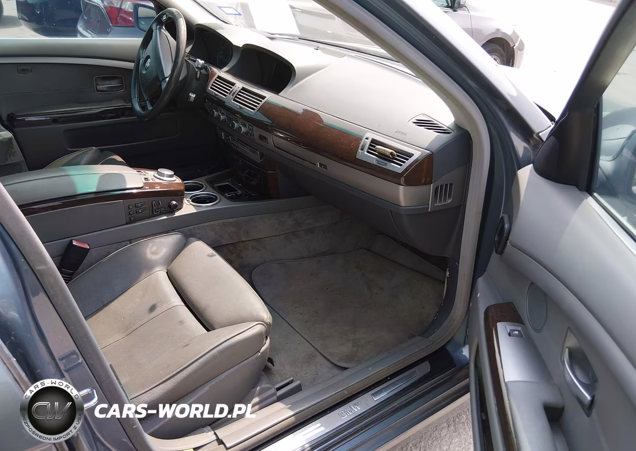 2006 BMW 750Li VIN:WBAHN83546DT38980 - 5