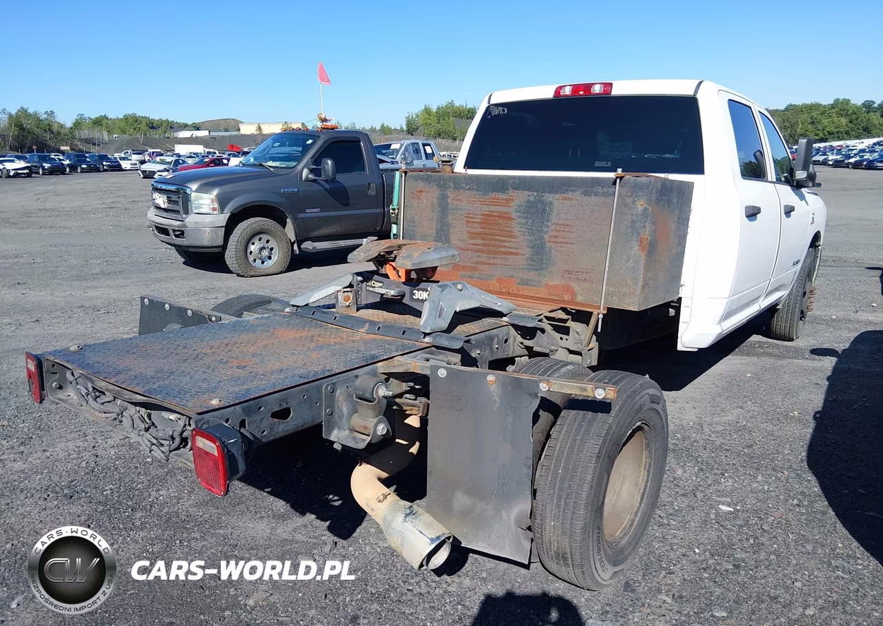 2021 Ram 3500 Chassis Tradesman-Slt-Laramie-Limited VIN:3C7WRSCL3MG553618 - 4