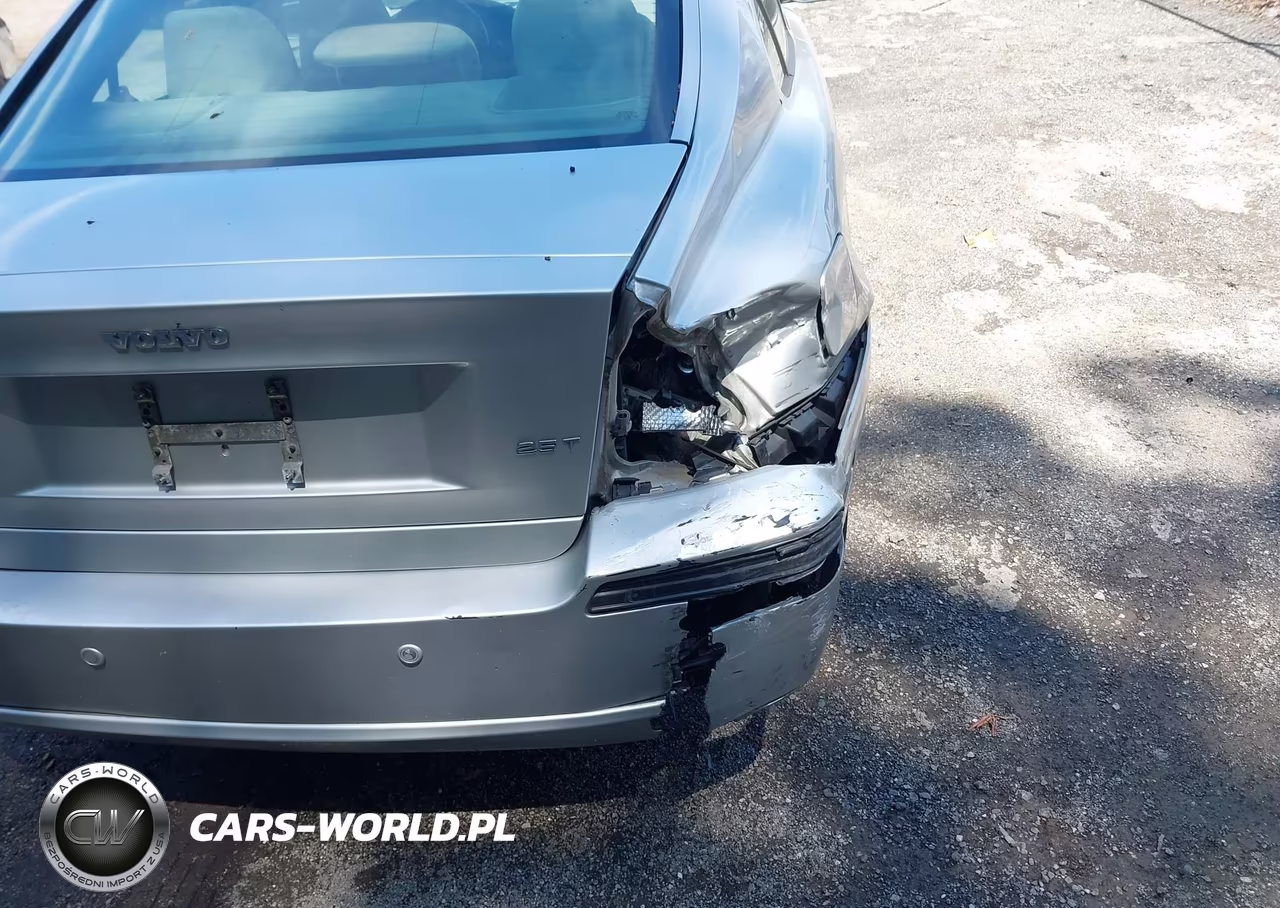 2005 Volvo S60 2.5T A-2.5T A Sr W-Premium Package VIN:YV1RS592852470785 - 17