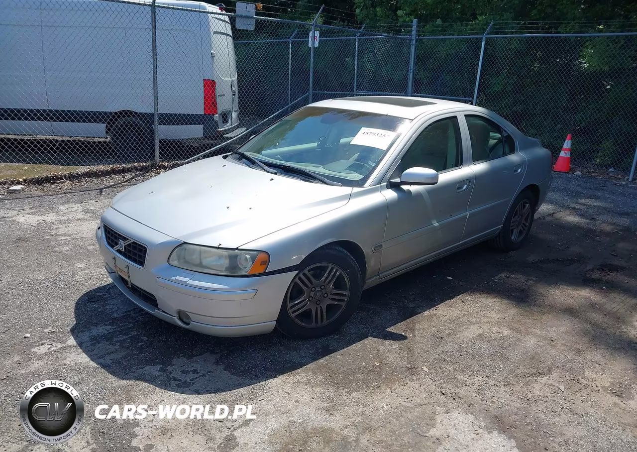 2005 Volvo S60 2.5T A-2.5T A Sr W-Premium Package VIN:YV1RS592852470785 - 2