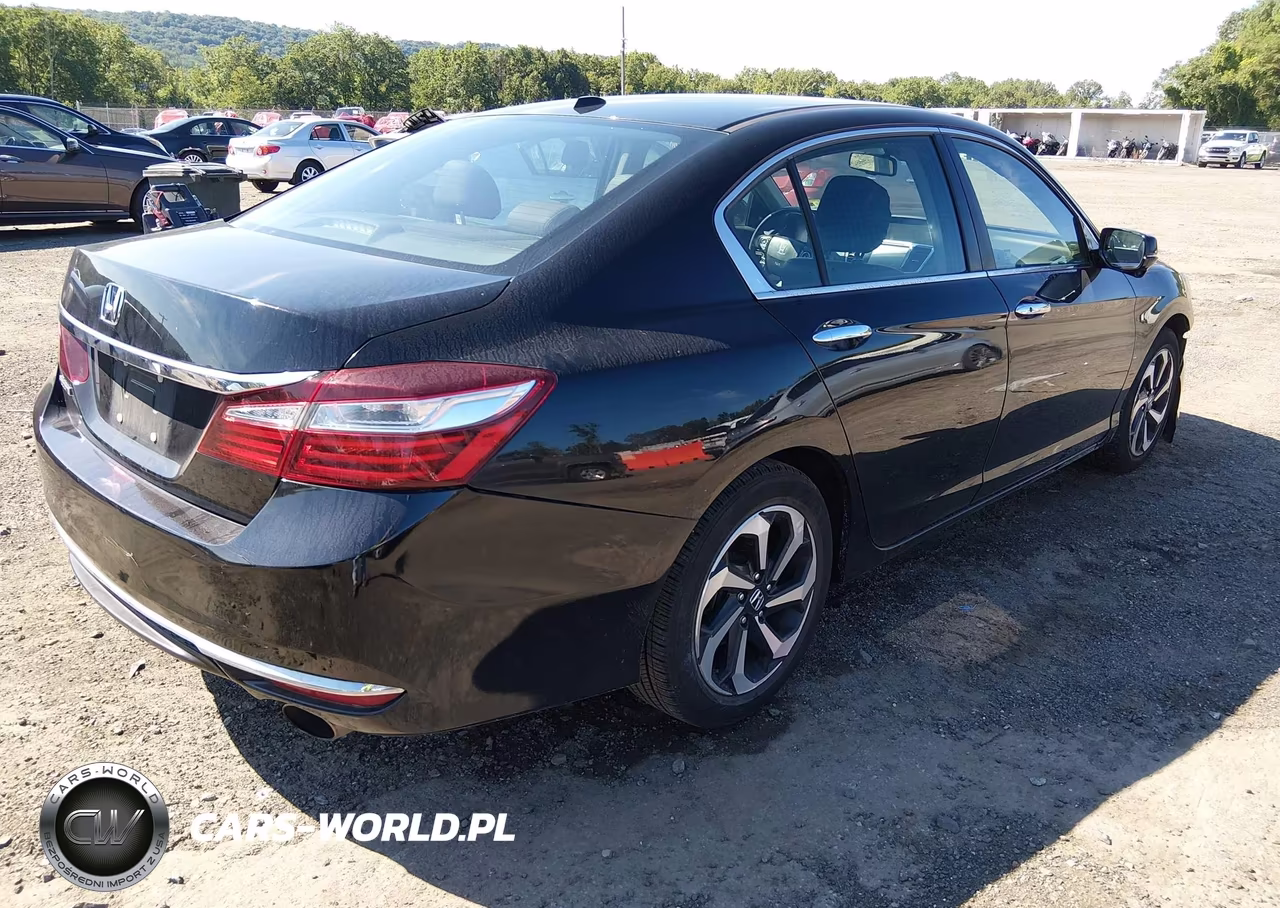 2017 Honda Accord Ex-L VIN:1HGCR2F92HA019516 - 4