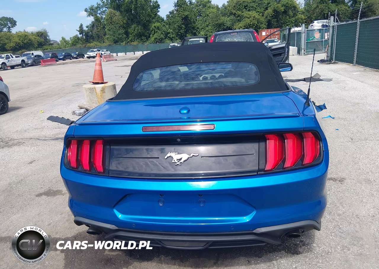 2021 Ford Mustang Ecoboost Premium VIN:1FATP8UH2M5105273 - 16