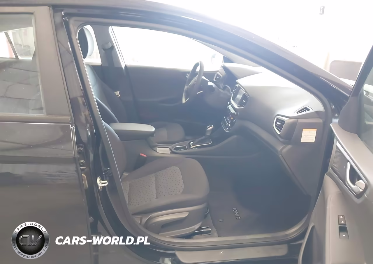 2018 Hyundai Ioniq Hybrid Blue VIN:KMHC65LC5JU075944 - 5