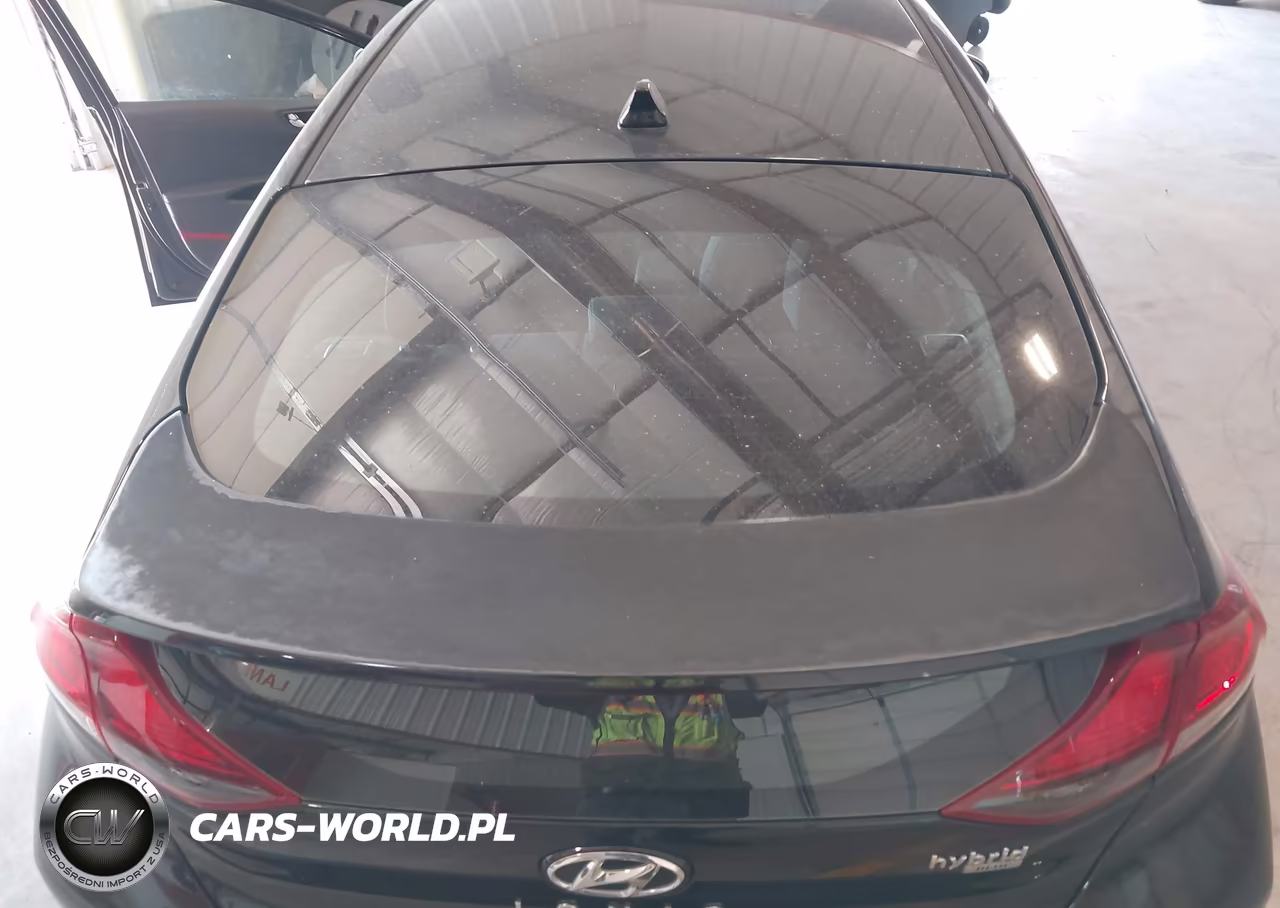 2018 Hyundai Ioniq Hybrid Blue VIN:KMHC65LC5JU075944 - 6