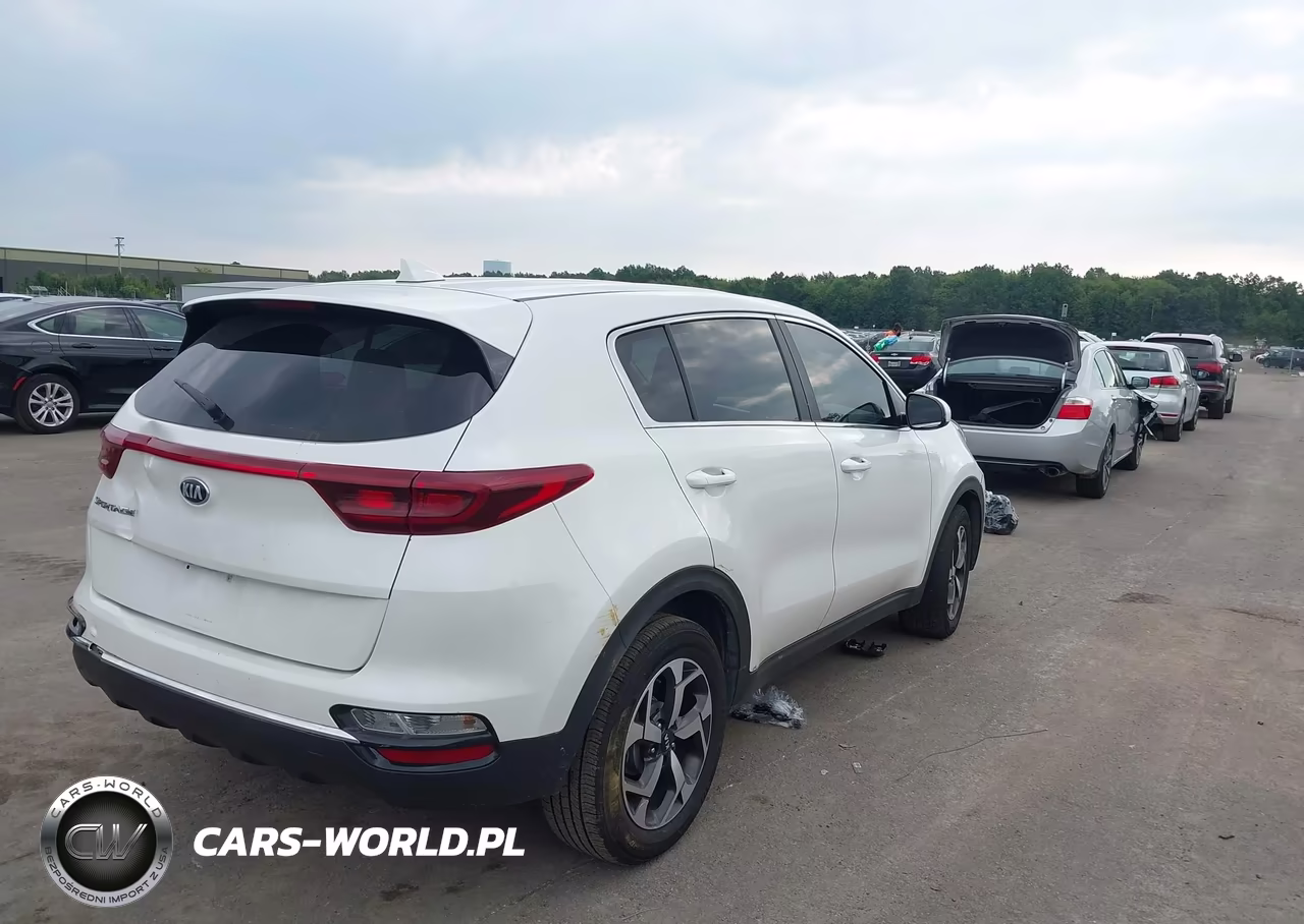 2021 Kia Sportage Lx VIN:KNDPM3AC2M7928905 - 4