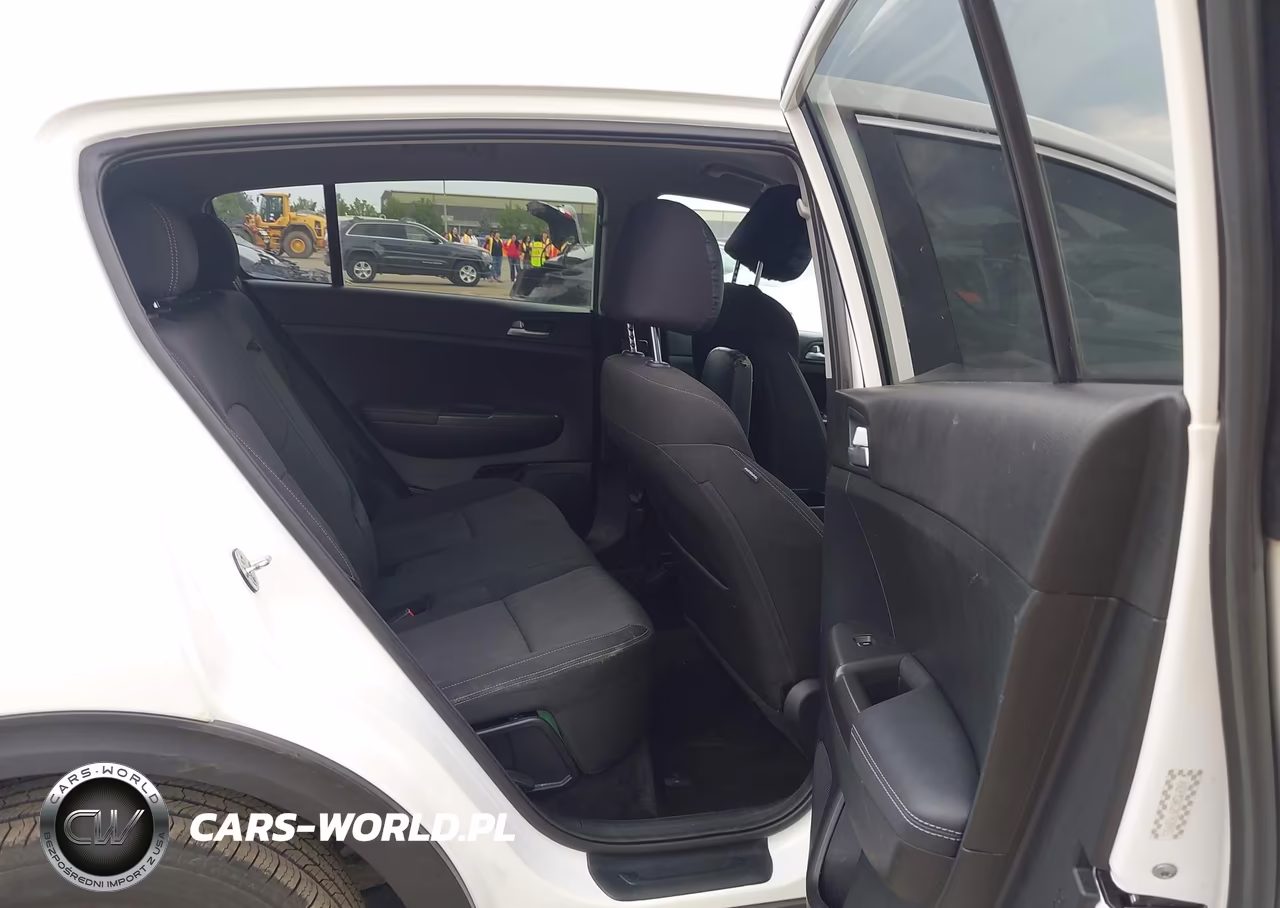 2021 Kia Sportage Lx VIN:KNDPM3AC2M7928905 - 8