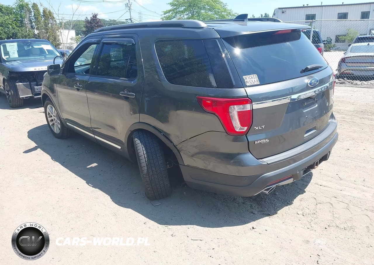 2018 Ford Explorer Xlt VIN:1FM5K8D86JGA38657 - 3