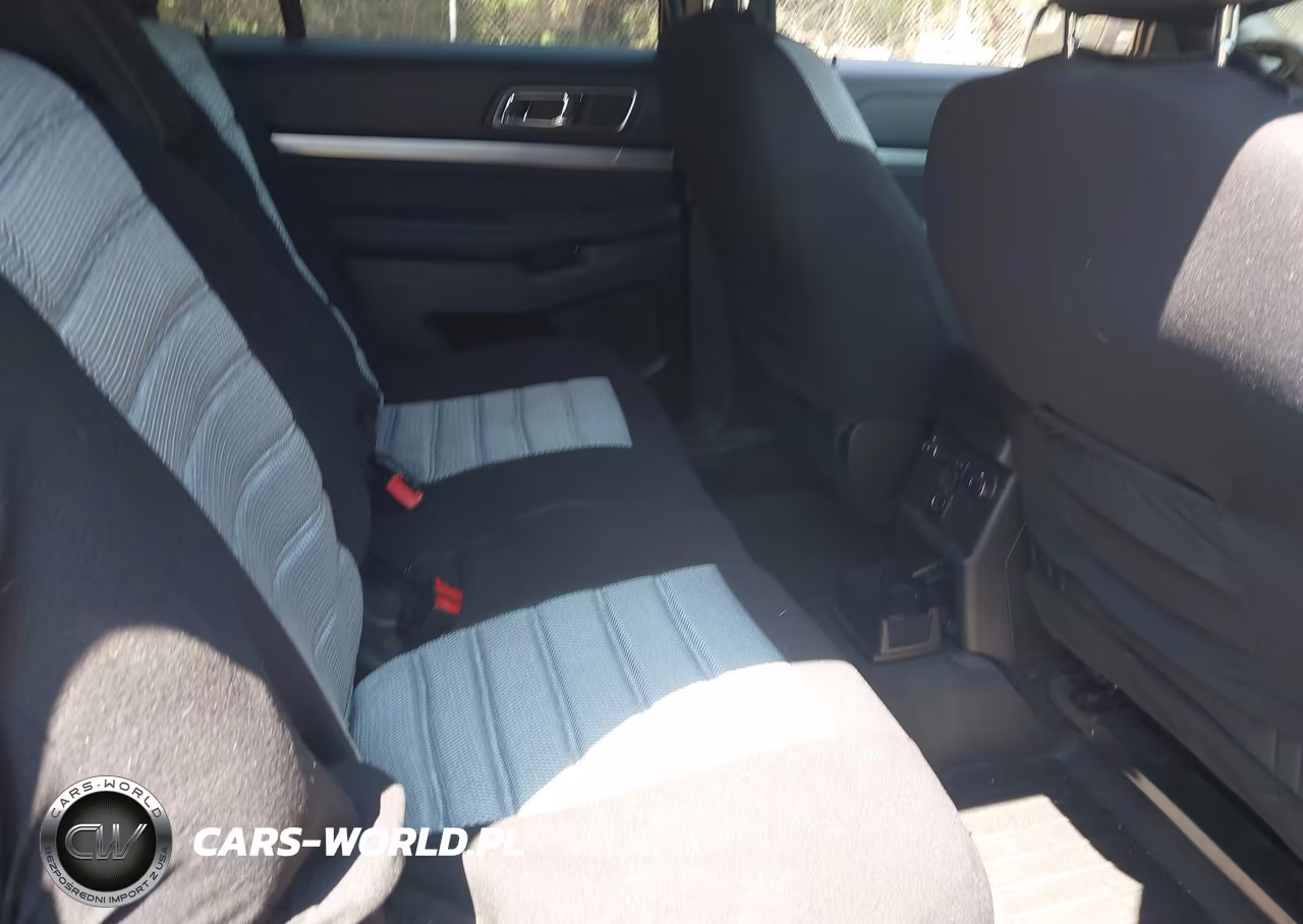 2018 Ford Explorer Xlt VIN:1FM5K8D86JGA38657 - 8