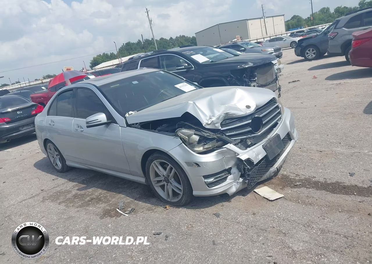 2014 Mercedes-Benz C 250 Sport