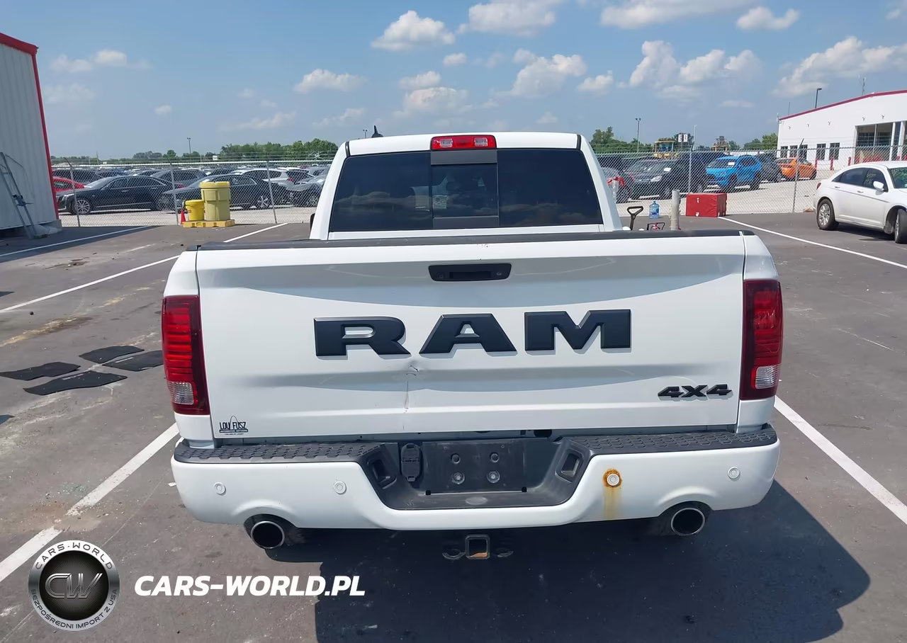 2017 Ram 1500 Night 4X4 6'4 Box VIN:1C6RR7HT6HS617320 - 17
