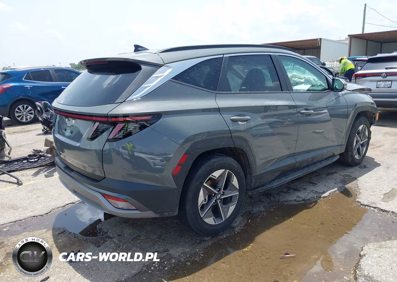 2026 Hyundai Tucson Sel Premium VIN:5NMJC3DE4TH726578 - 4