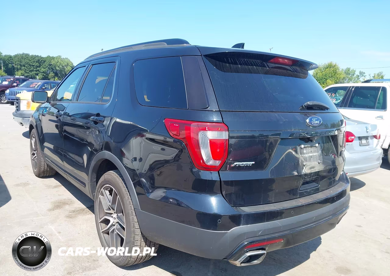 2016 Ford Explorer Sport VIN:1FM5K8GT7GGB93100 - 3
