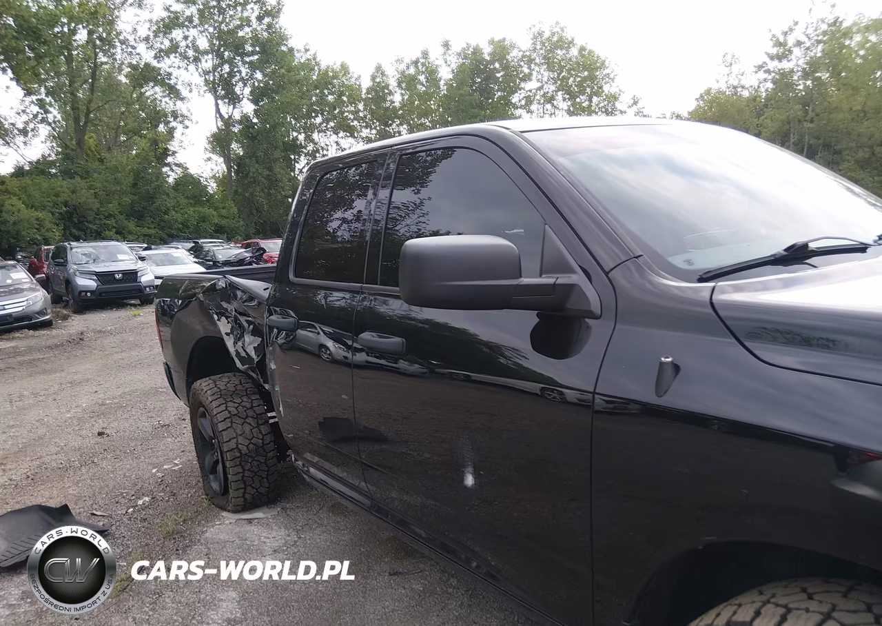 2015 Ram 1500 Express VIN:1C6RR7FT0FS599476 - 13