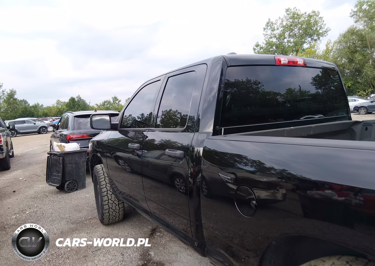 2015 Ram 1500 Express VIN:1C6RR7FT0FS599476 - 14