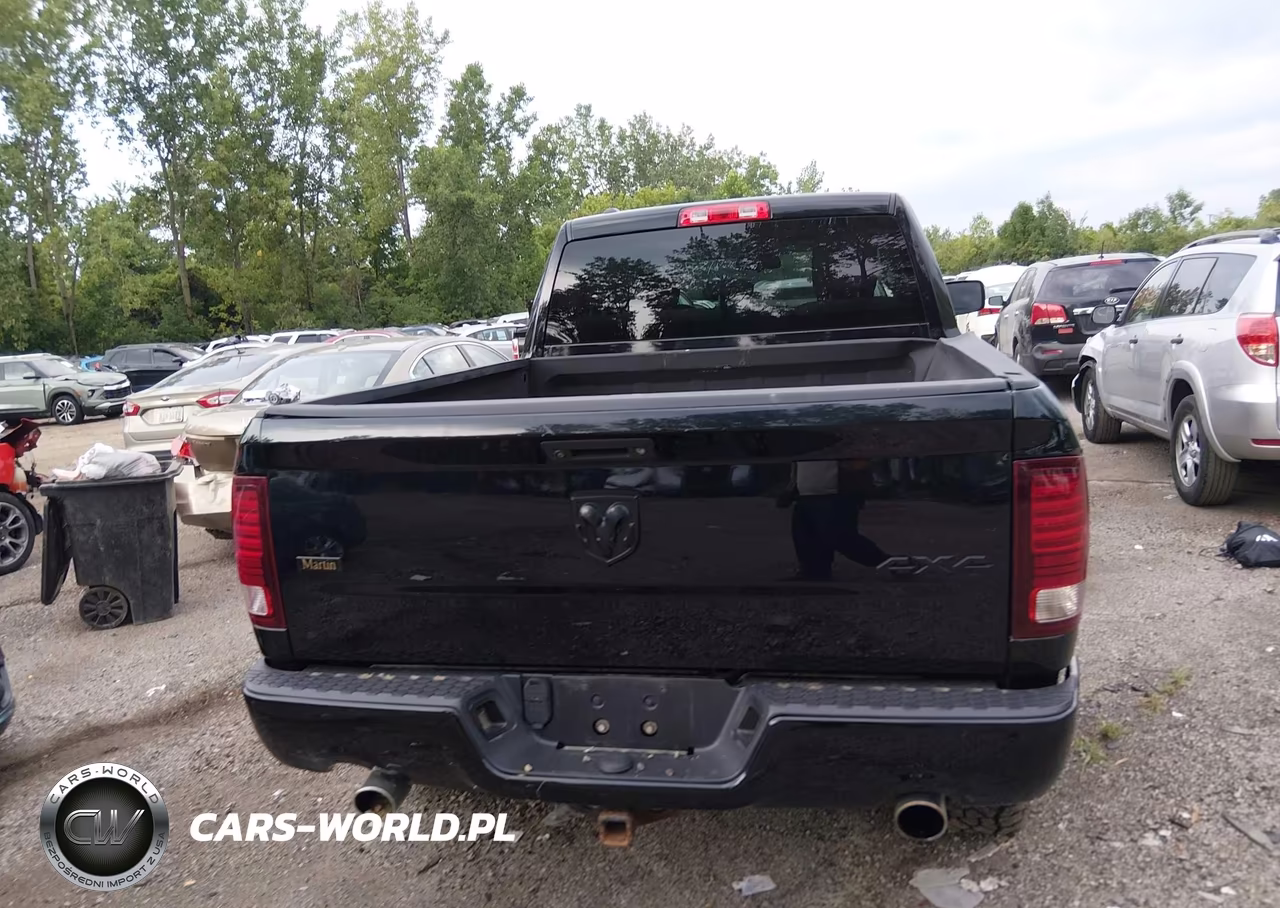 2015 Ram 1500 Express VIN:1C6RR7FT0FS599476 - 16