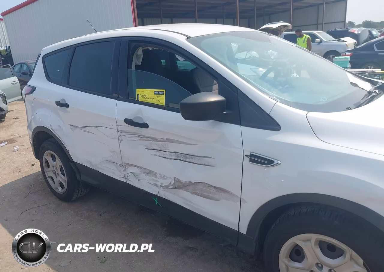 2017 Ford Escape S VIN:1FMCU0F70HUF06806 - 6