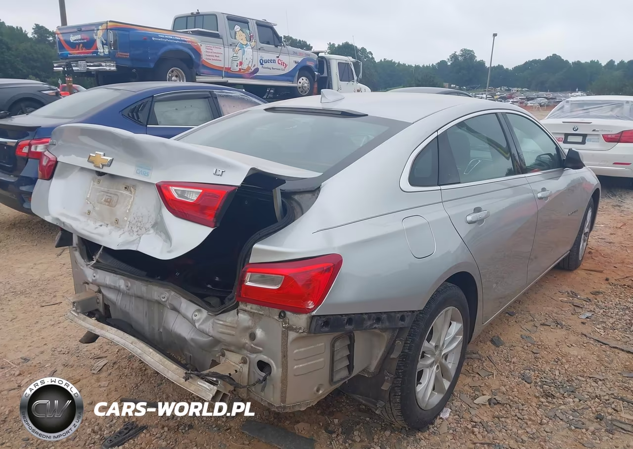 2018 Chevrolet Malibu Lt VIN:1G1ZD5ST5JF146515 - 4