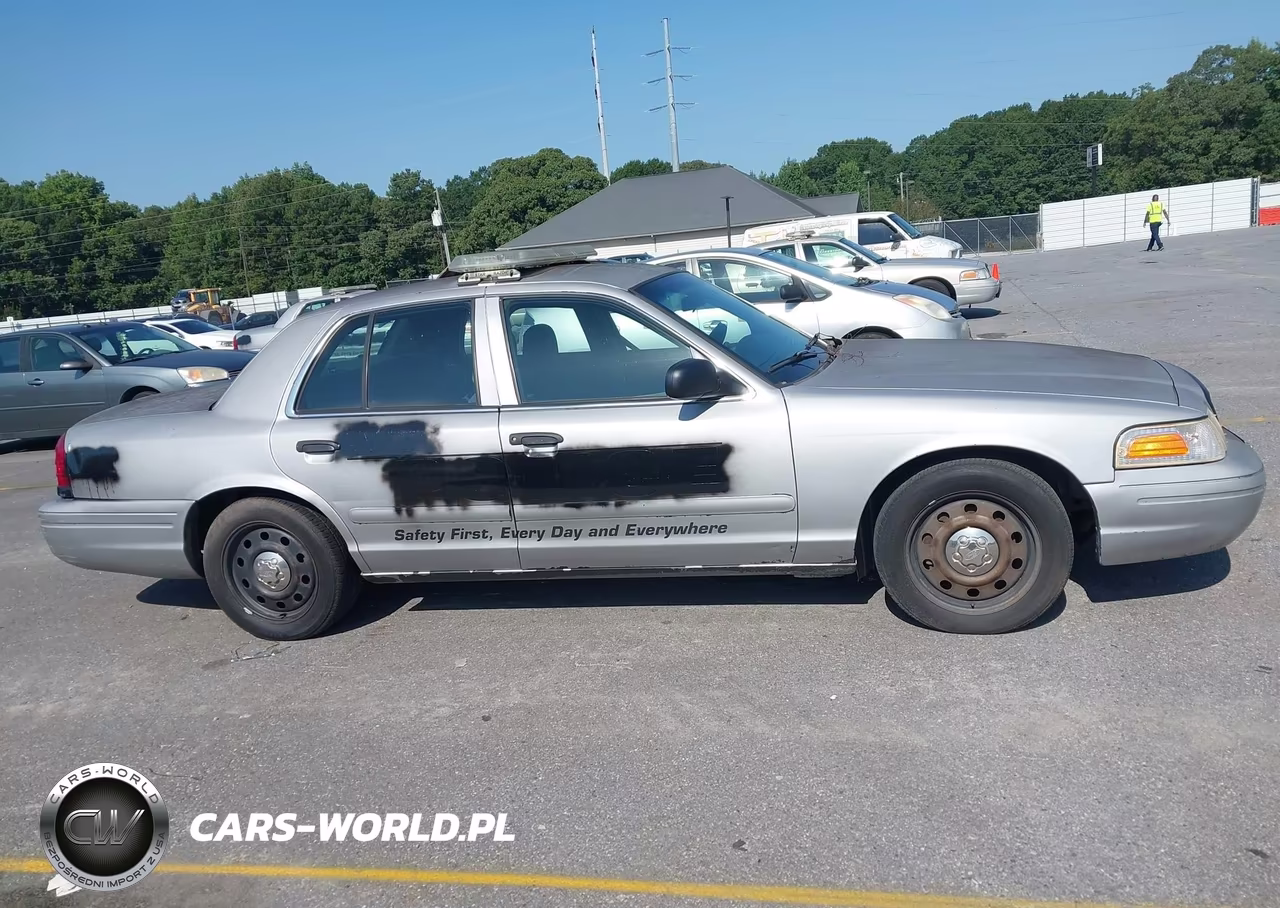 2007 Ford Crown Victoria Police-Police Interceptor VIN:2FAHP71W57X121246 - 13