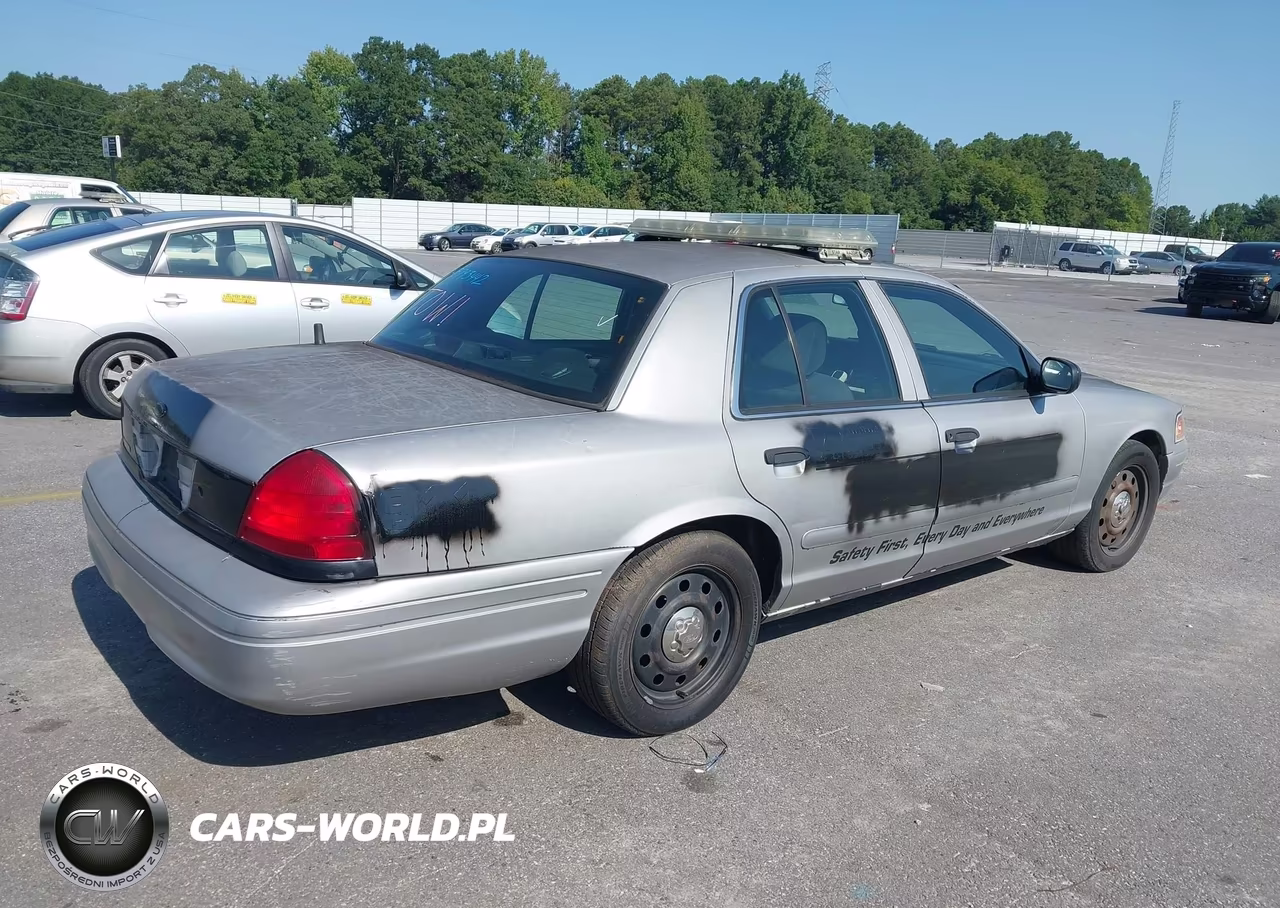 2007 Ford Crown Victoria Police-Police Interceptor VIN:2FAHP71W57X121246 - 4