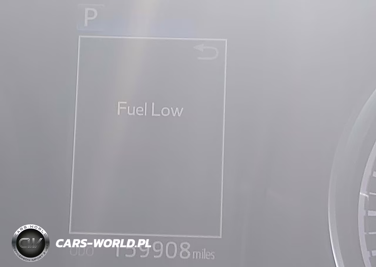 2018 Toyota Camry Le VIN:4T1B11HK1JU011919 - 16