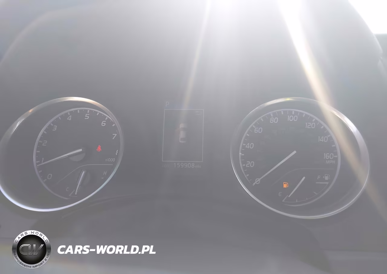 2018 Toyota Camry Le VIN:4T1B11HK1JU011919 - 7