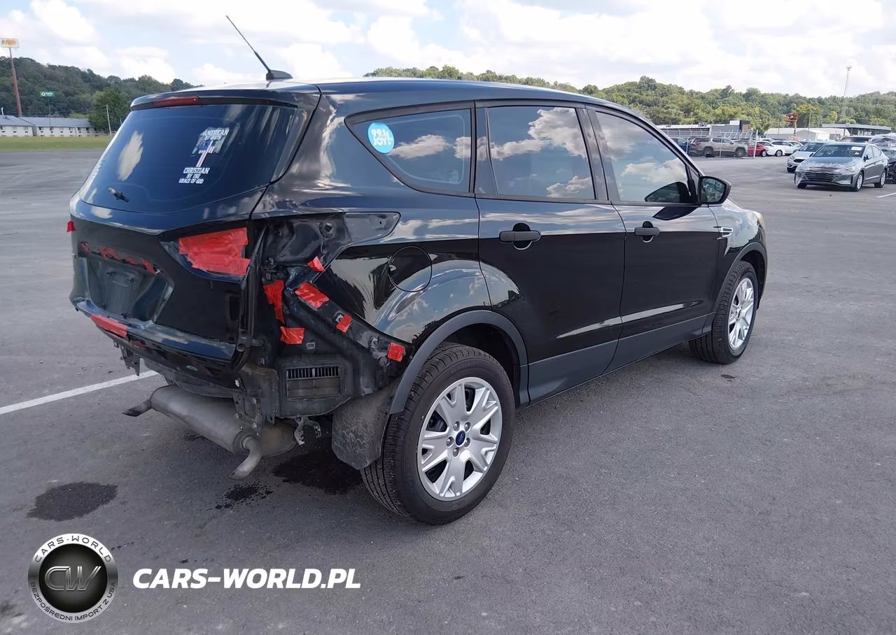 2013 Ford Escape S VIN:1FMCU0F77DUB54978 - 4