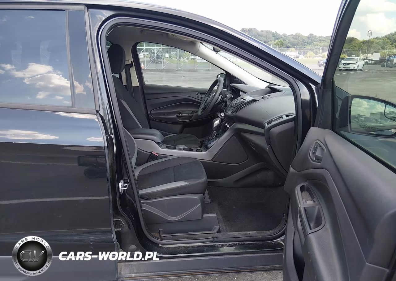 2013 Ford Escape S VIN:1FMCU0F77DUB54978 - 5