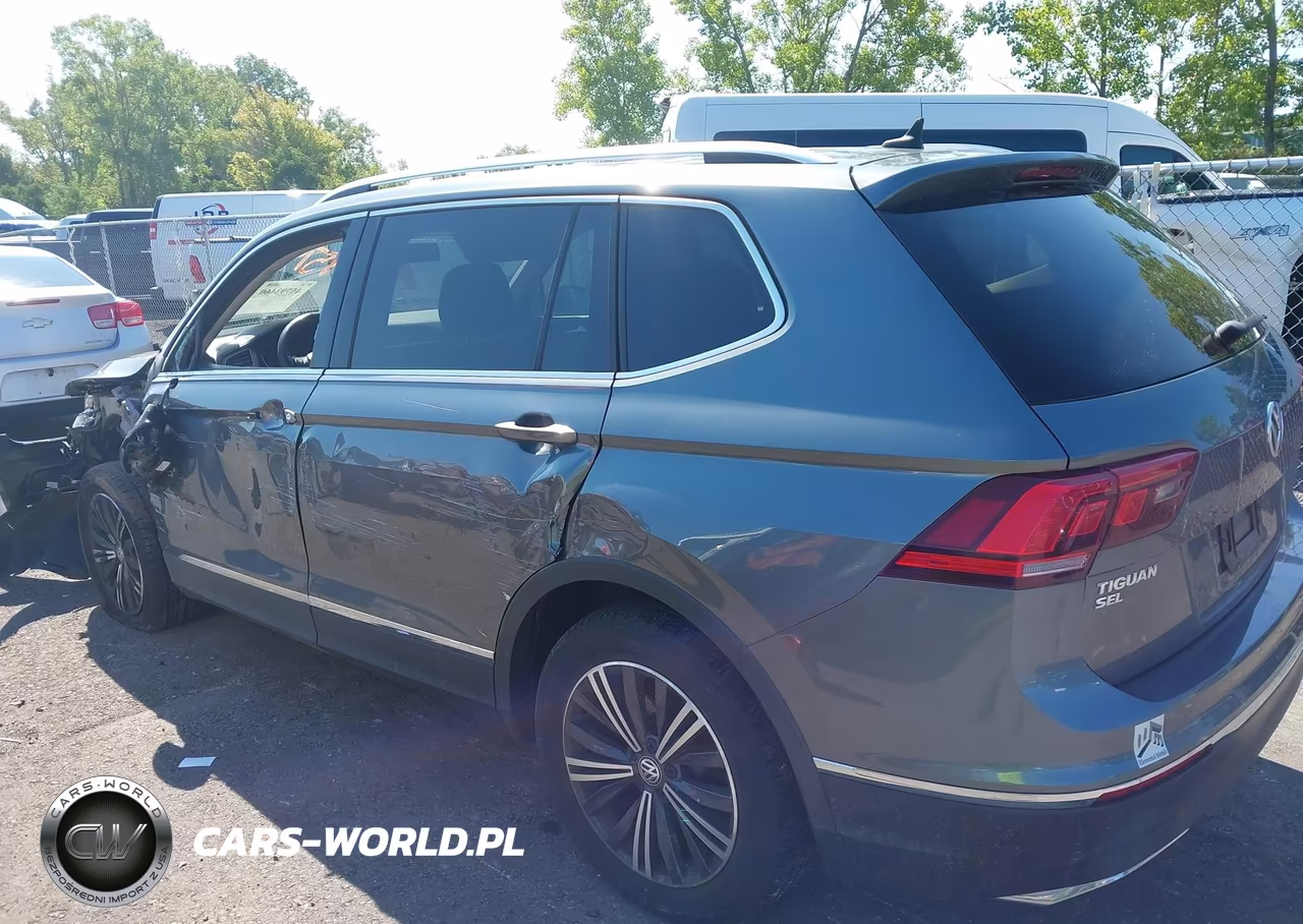 2018 Volkswagen Tiguan VIN:3VV2B7AX4JM120164 - 13