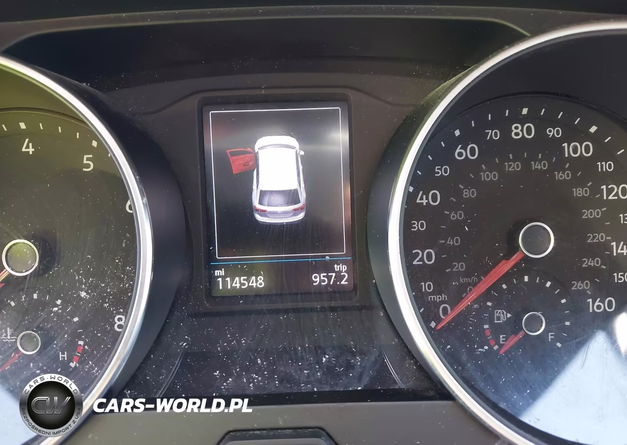 2018 Volkswagen Tiguan VIN:3VV2B7AX4JM120164 - 14
