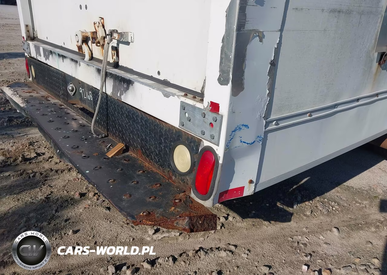 2006 Ford E-350 Cutaway VIN:1FDWE35L56DA92168 - 11