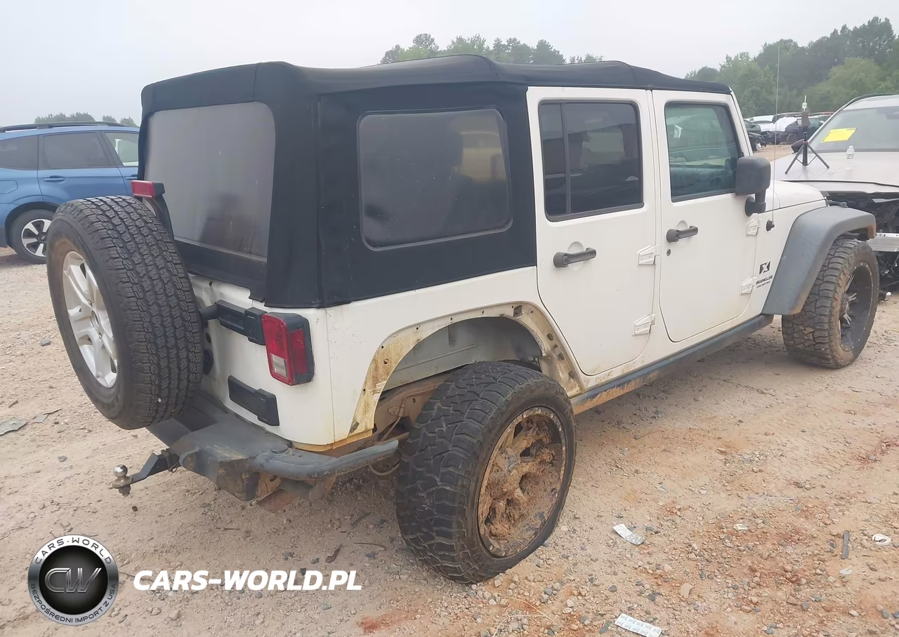 2007 Jeep Wrangler Unlimited X VIN:1J4GB39157L226589 - 4