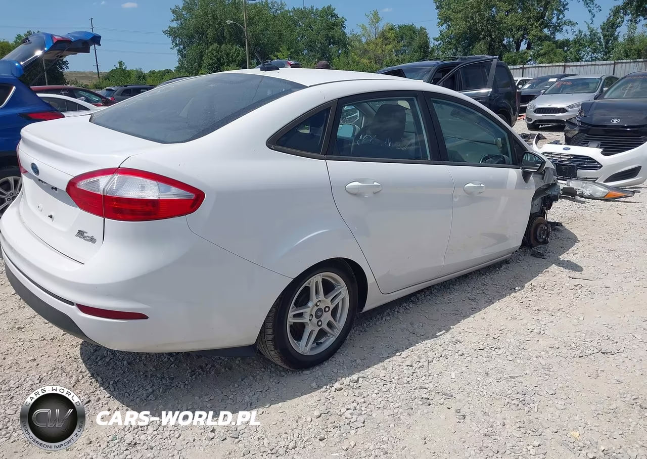 2019 Ford Fiesta Se VIN:3FADP4BJXKM126043 - 4