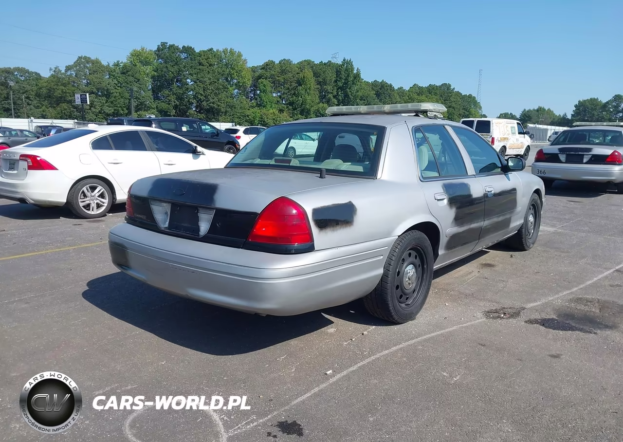 2007 Ford Crown Victoria Police-Police Interceptor VIN:2FAHP71WX7X125907 - 4