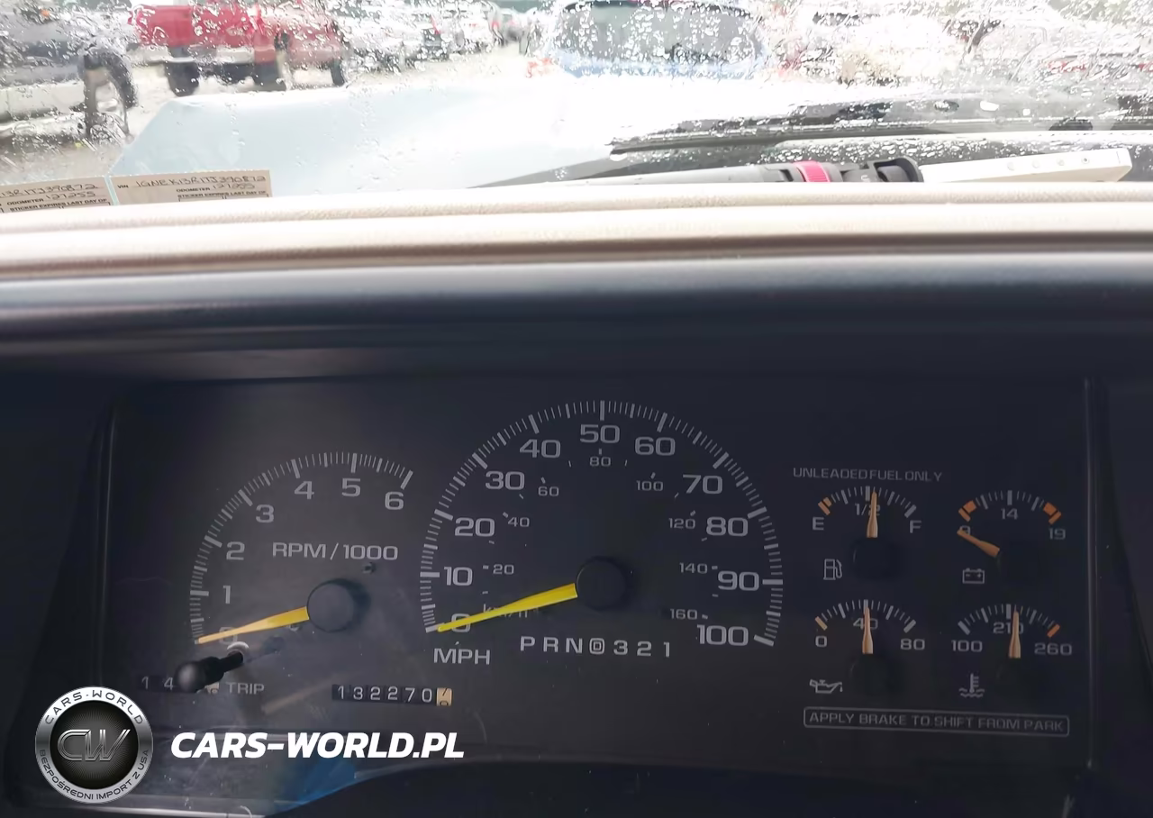 1996 Chevrolet Tahoe K1500 VIN:1GNEK13R1TJ390872 - 7