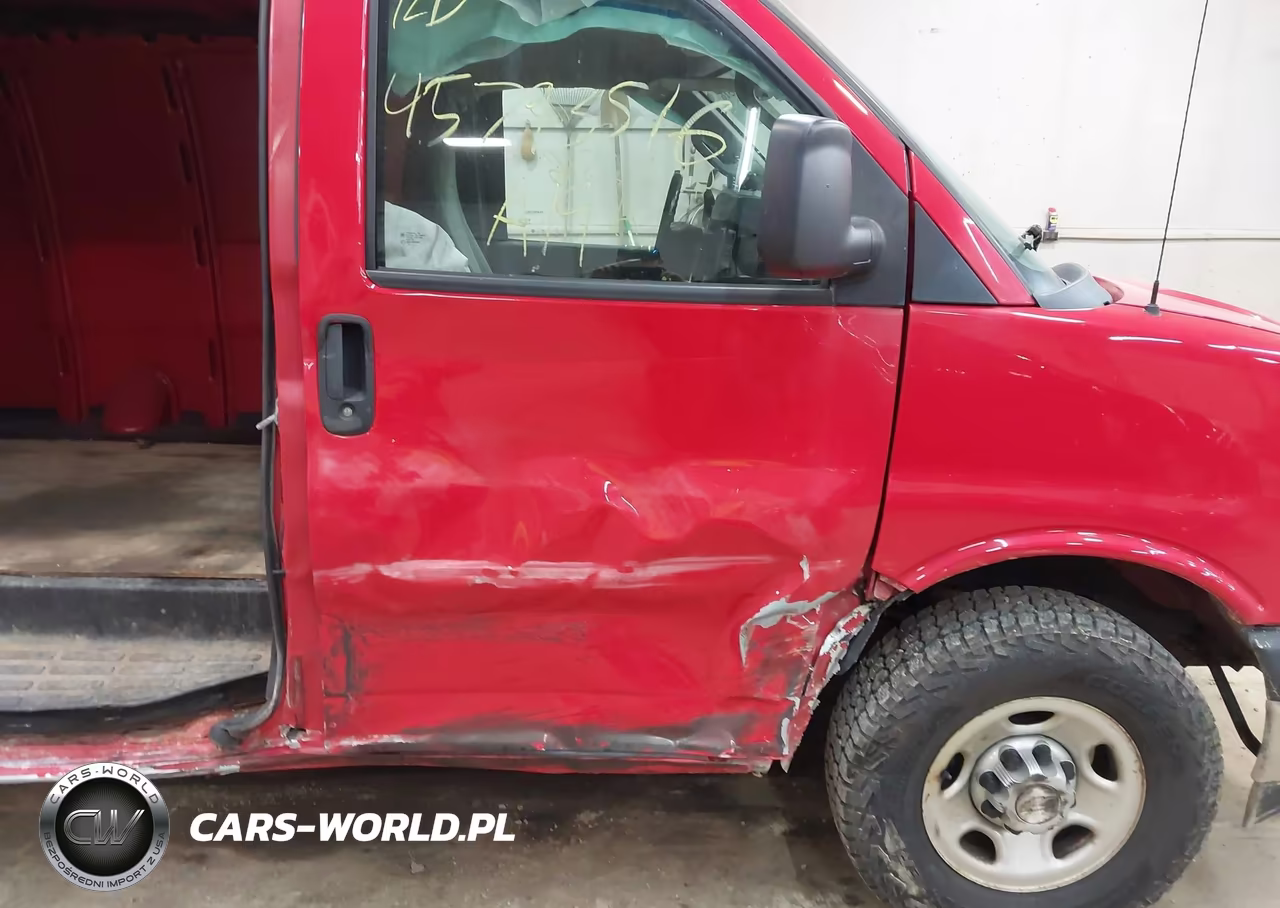 2019 Chevrolet Express 3500 Work Van VIN:1GCZGHFG2K1203197 - 18