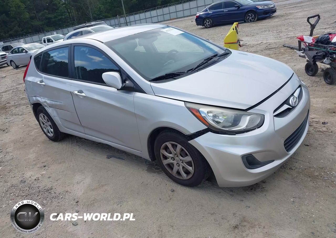 2013 Hyundai Accent Gs